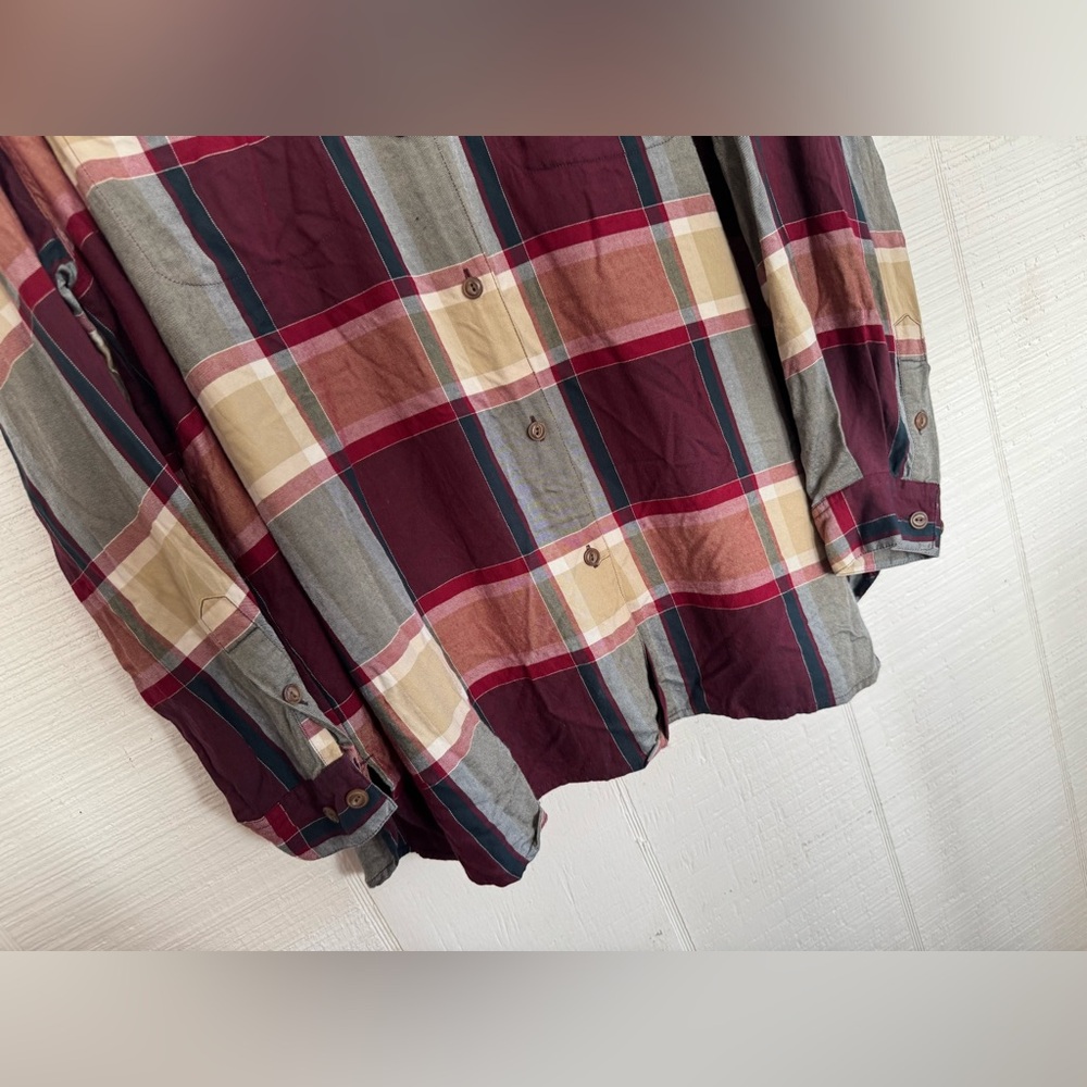 Eddie Bauer size xl Plaid Button Down Shirt - Red, Green, Tan - Picture 4 of 5